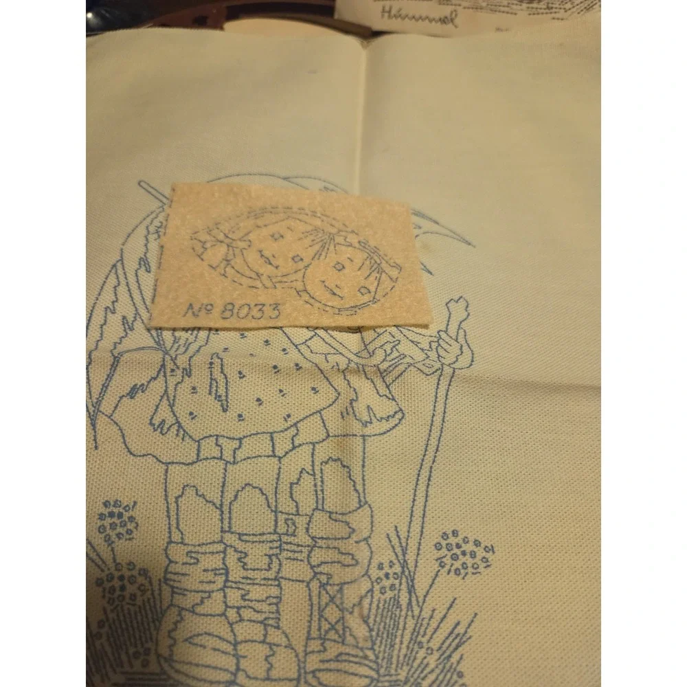 Vtg Paragon Needle Craft Hummel Stitchery Umbrella Children Kit 0364 Unseale 70s